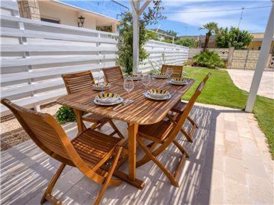 Apples House By Cala Salento Villa Torre Lapillo Exterior photo